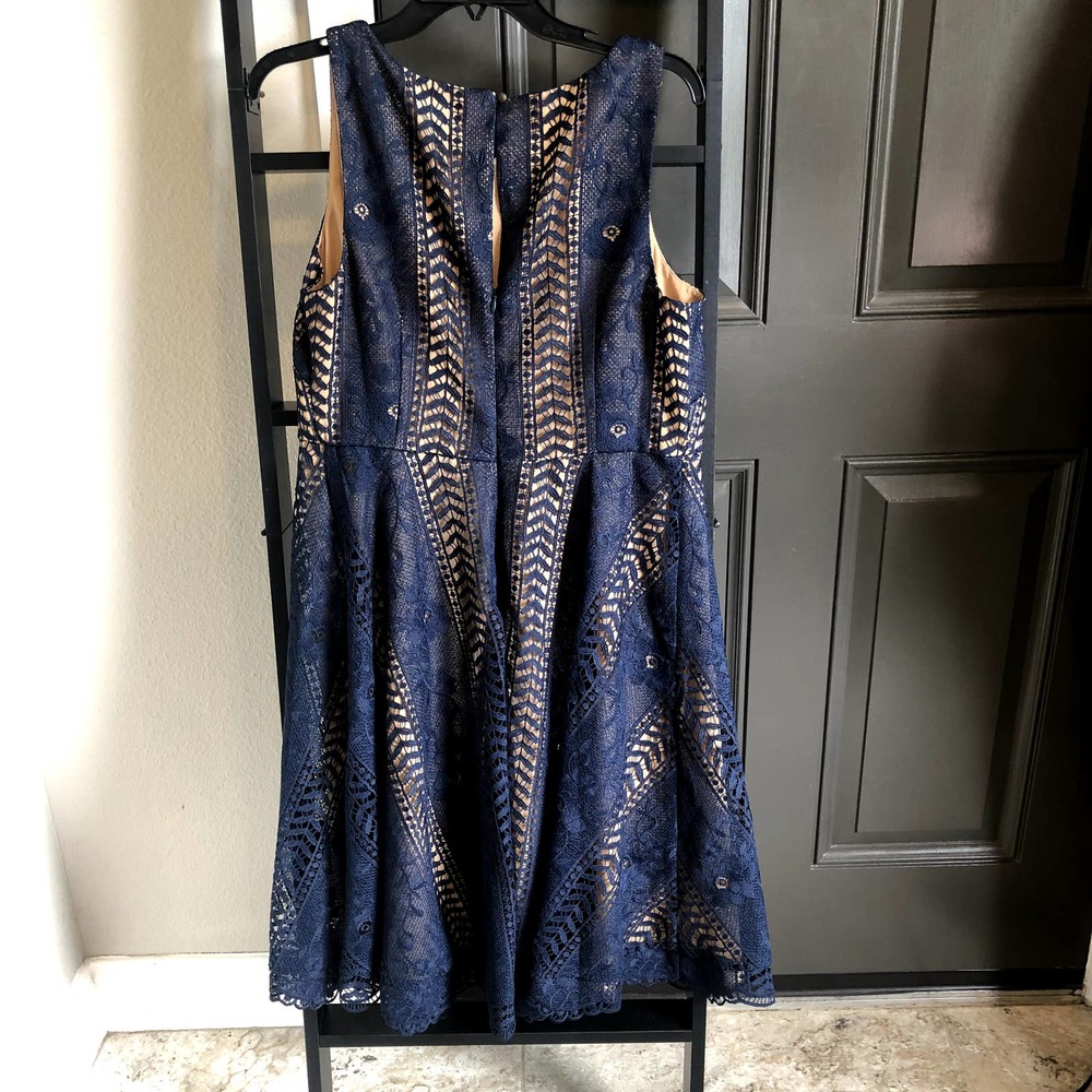 nwt anthropologie anthro georgia navy blue lace skater dress size 12 - Picture 4 of 6